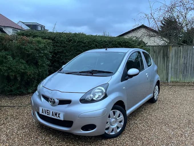 2019 Toyota Aygo 1.0 VVT-i X-Trend — Silver